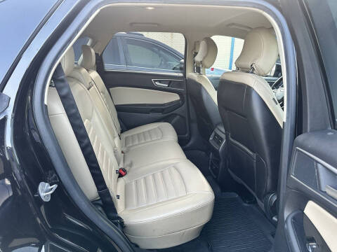 2017 Ford Edge SEL