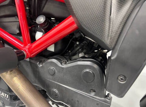 2015 Ducati Hypermotard