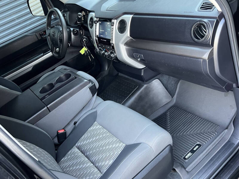 2020 Toyota Tundra SR5