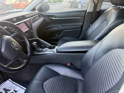 2018 Toyota Camry SE