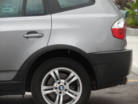 2005 BMW X3 3.0i