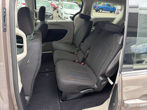 2018 Chrysler Pacifica Touring Plus