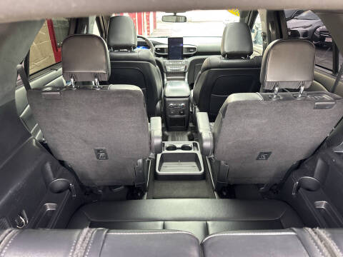 2020 Ford Explorer ST