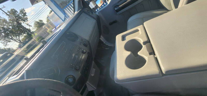 2011 Ford F-250 Super Duty XL