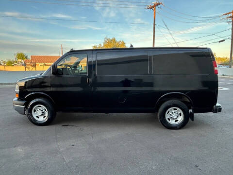 2018 Chevrolet Express 2500