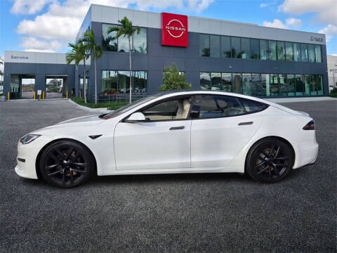 2022 Tesla Model S Plaid