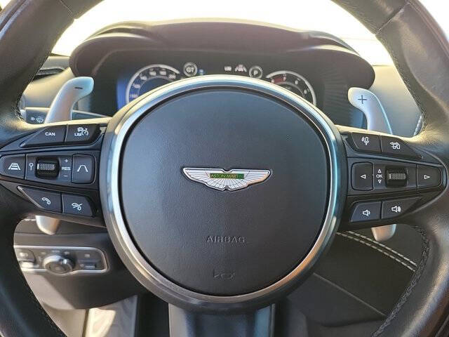 2023 Aston Martin DBX 707