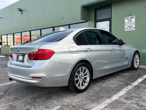 2017 BMW 3 Series 320i