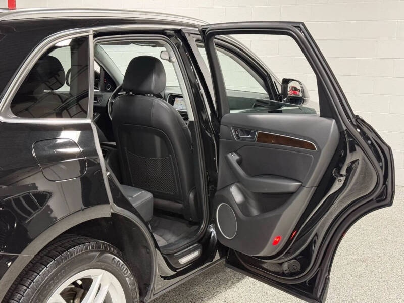 2016 Audi Q5 2.0T quattro Premium Plus