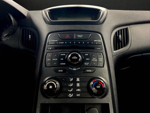 2011 Hyundai Genesis Coupe 3.8L R-Spec