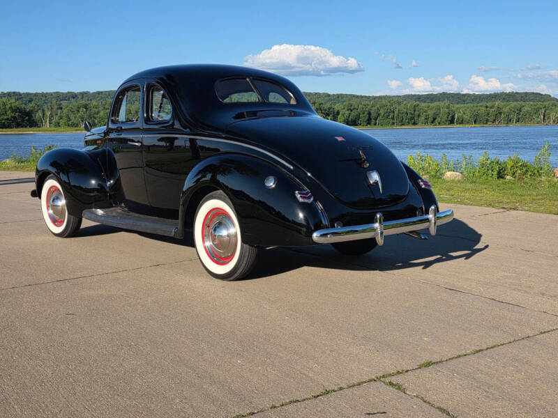 1940 Ford Deluxe