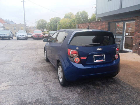 2013 Chevrolet Sonic LS Auto