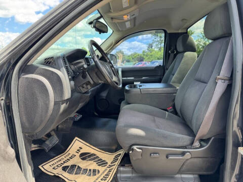 2009 GMC Sierra 2500HD Work Truck