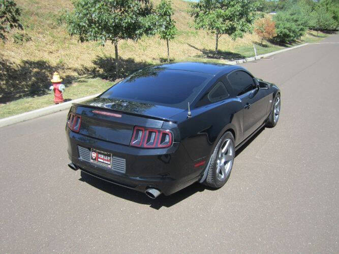 2013 Ford Mustang GT Premium