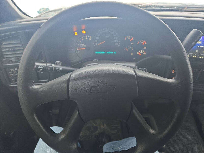 2005 Chevrolet Silverado 1500 Work Truck