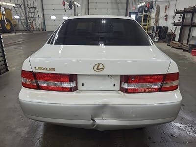 2001 Lexus ES 300