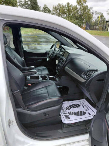 2017 Dodge Grand Caravan GT