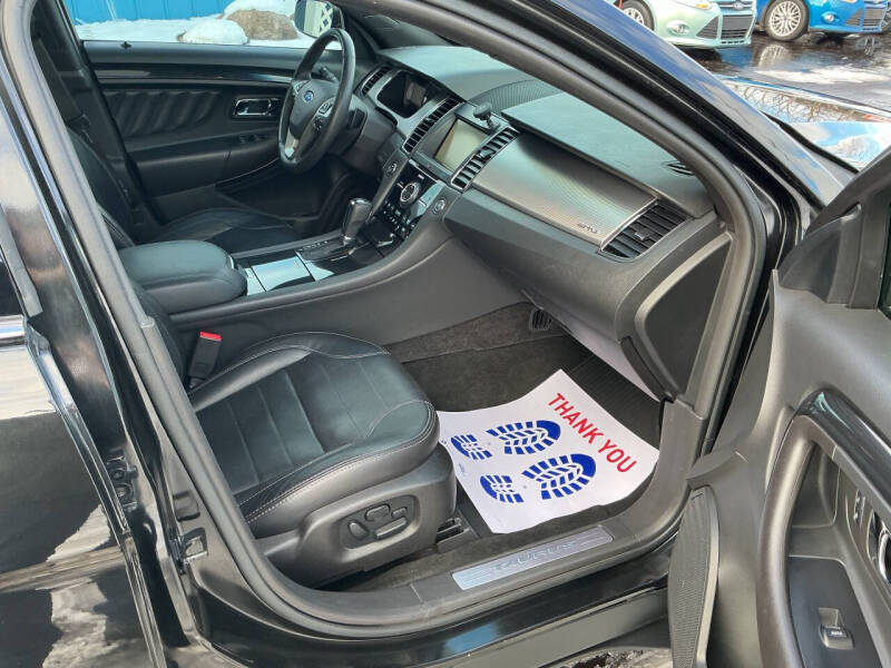 2015 Ford Taurus SHO