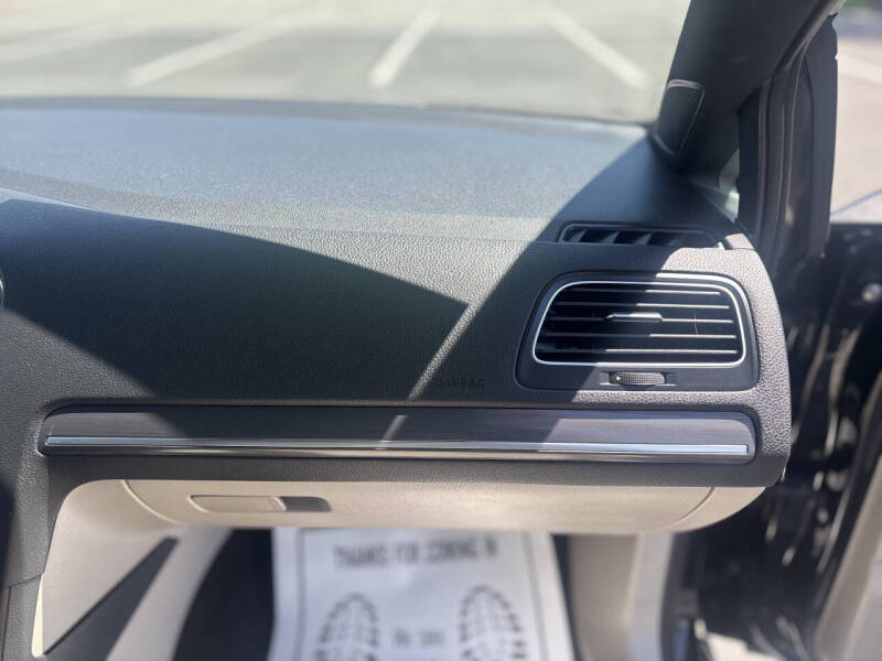 2019 Volkswagen e-Golf SEL Premium