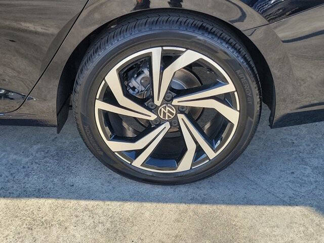 2025 Volkswagen Jetta SEL