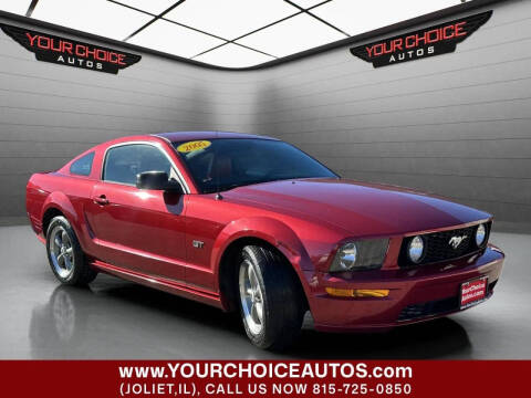 2005 Ford Mustang GT Deluxe