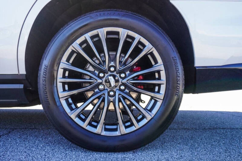 2023 Cadillac Escalade-V