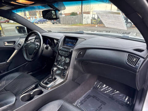 2016 Hyundai Genesis Coupe 3.8 Ultimate