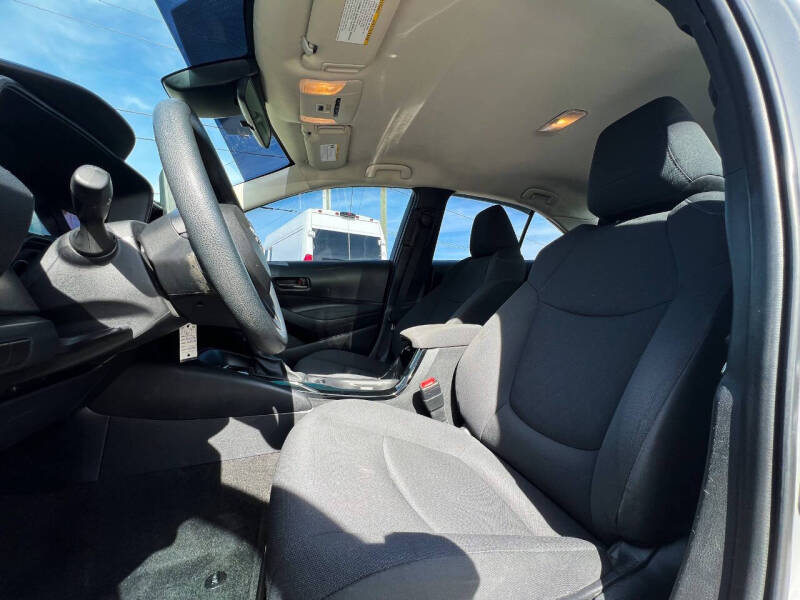 2022 Toyota Corolla LE