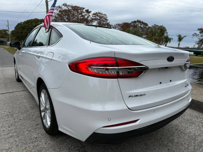 2019 Ford Fusion Hybrid SE