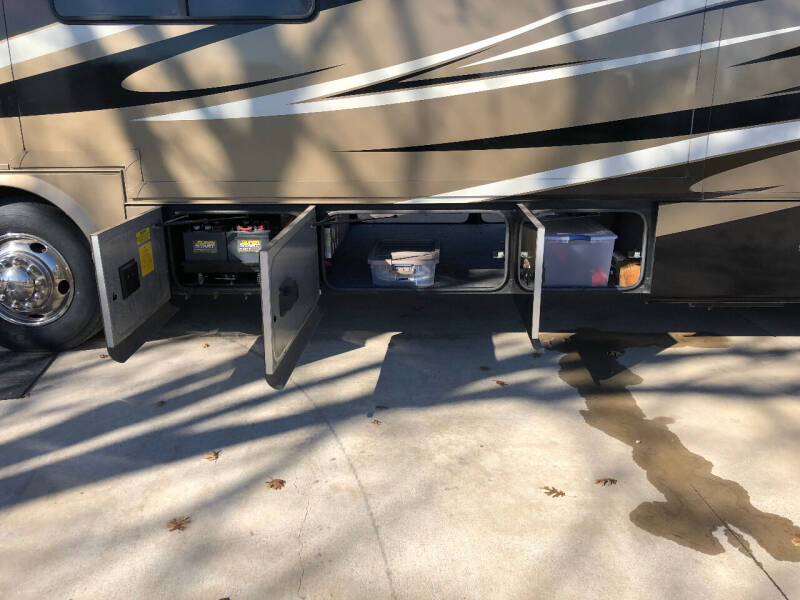 2012 Tiffin Allegro RED