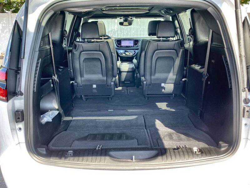 2024 Chrysler Pacifica Limited