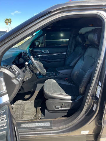 2017 Ford Explorer Limited