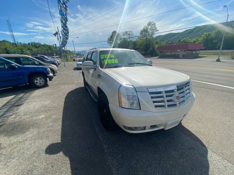 2007 Cadillac Escalade for sale at Gamble Motor Co in La Follette TN