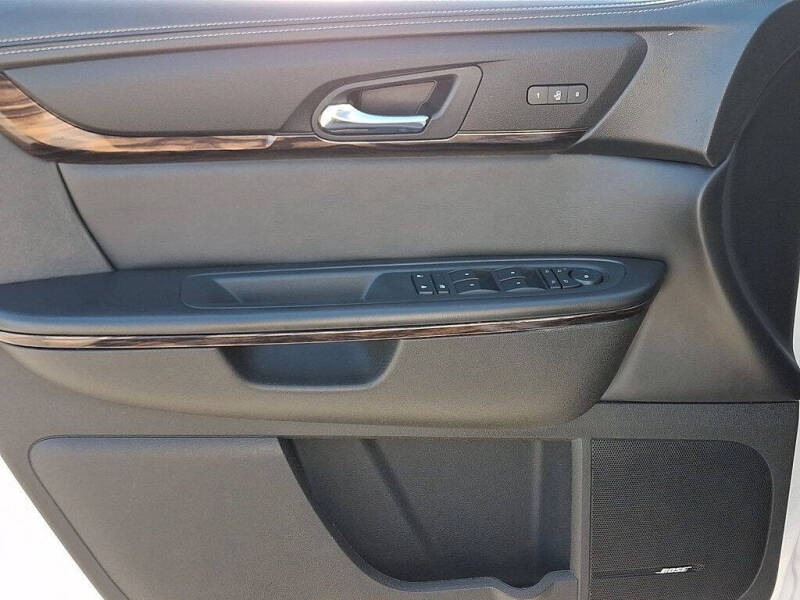 2016 GMC Acadia Denali