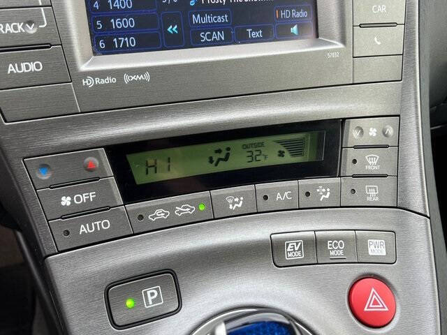 2013 Toyota Prius Three