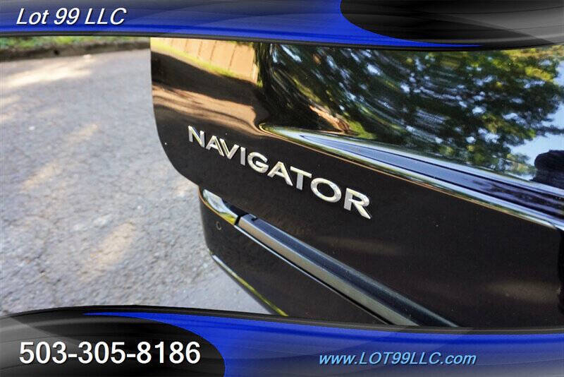 2017 Lincoln Navigator Select