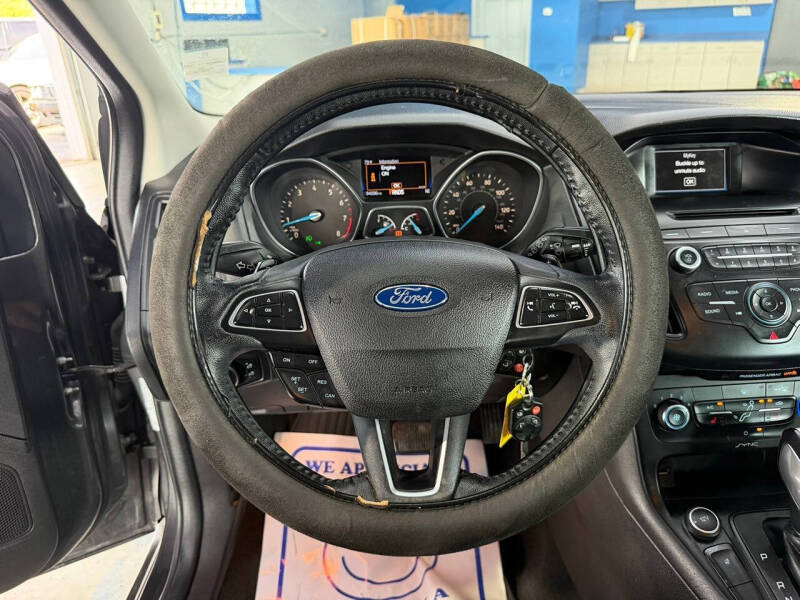 2015 Ford Focus SE