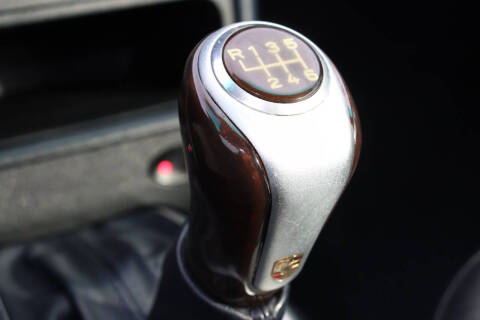 2003 Porsche 911 Carrera 4