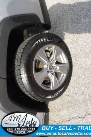 2022 Toyota RAV4 Hybrid LE