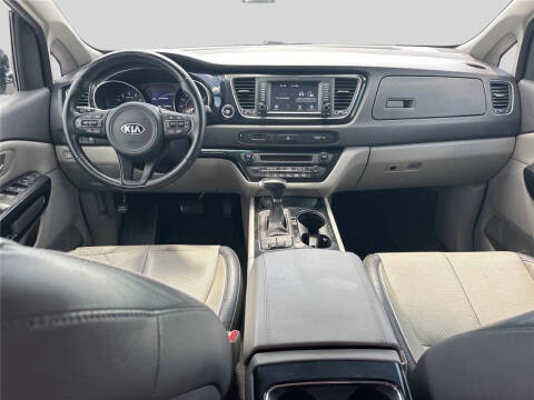 2017 Kia Sedona EX
