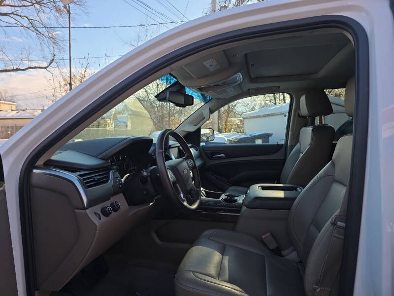 2015 Chevrolet Suburban LT