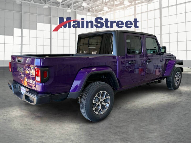 2026 Jeep Gladiator Sport S