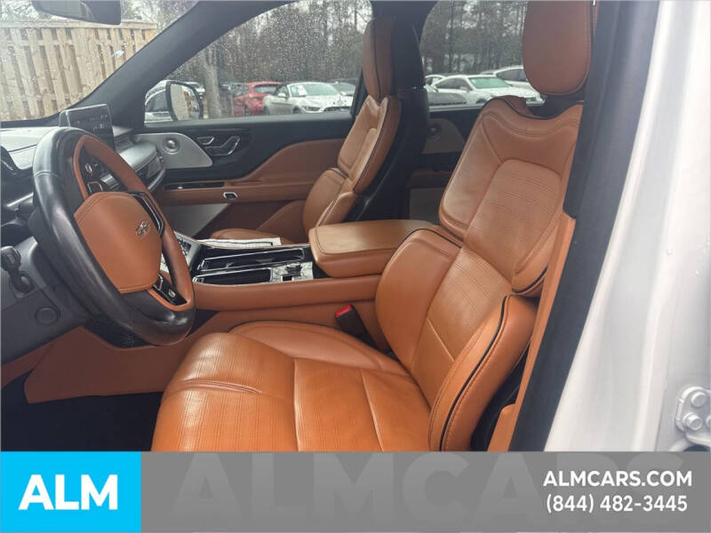 2022 Lincoln Aviator Black Label