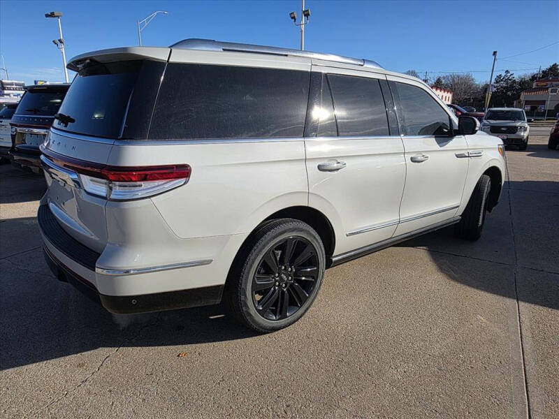 2024 Lincoln Navigator Reserve