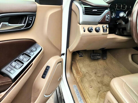 2016 Chevrolet Suburban LT