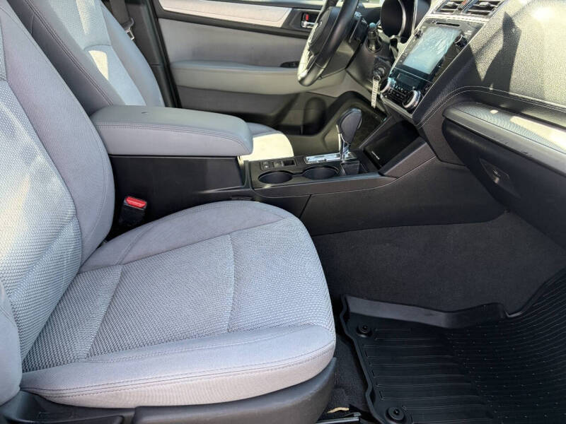 2019 Subaru Outback 2.5i Premium