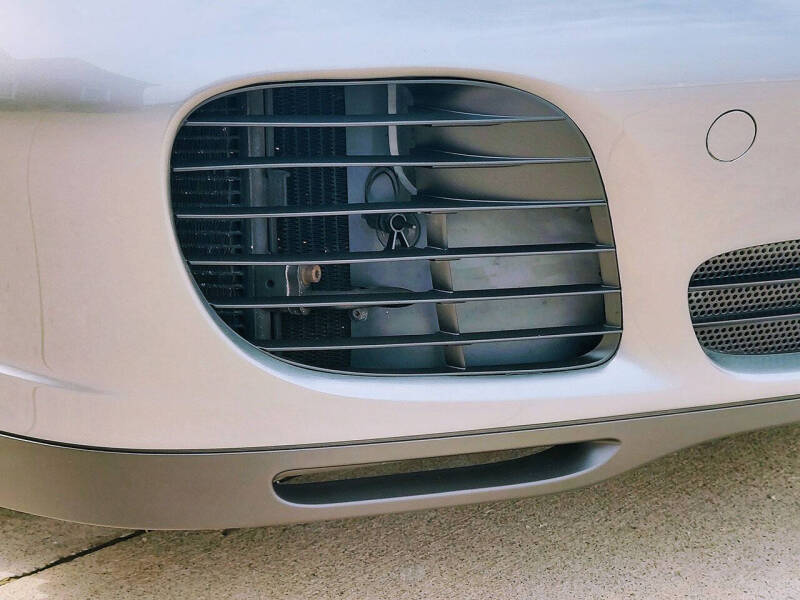 2004 Porsche 911 Carrera 4S