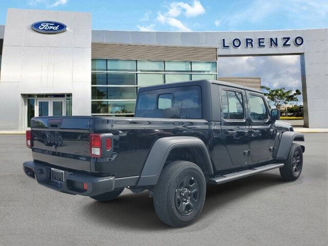 2024 Jeep Gladiator Sport