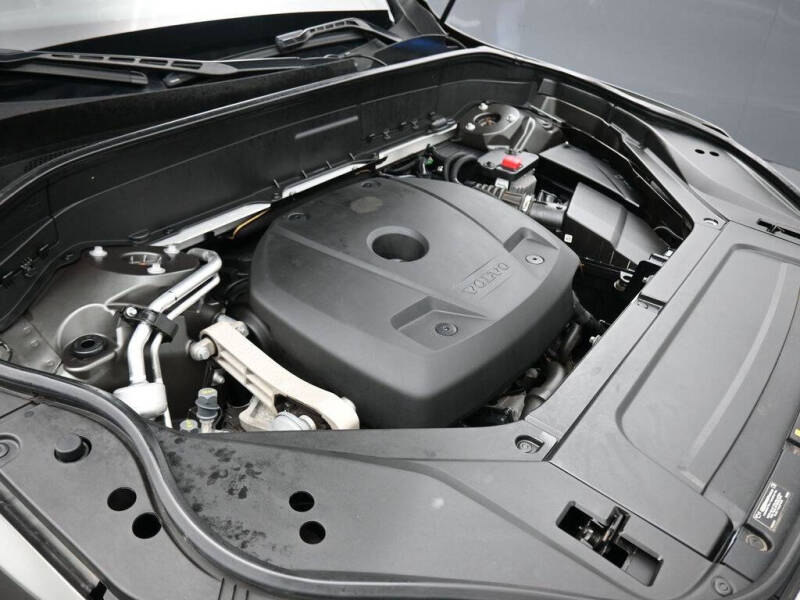 2021 Volvo XC90 T6 Inscription 6-Passenger