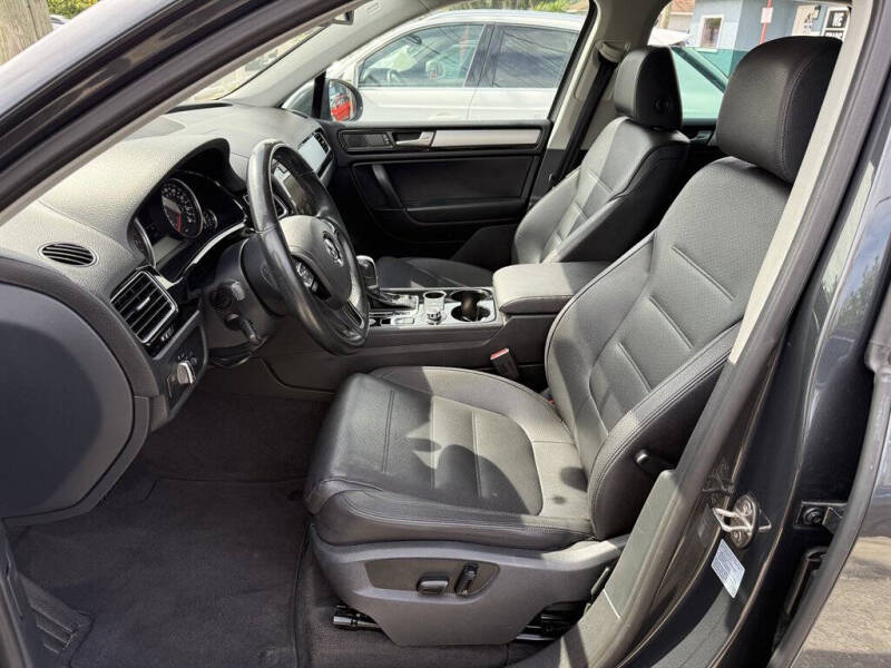 2014 Volkswagen Touareg